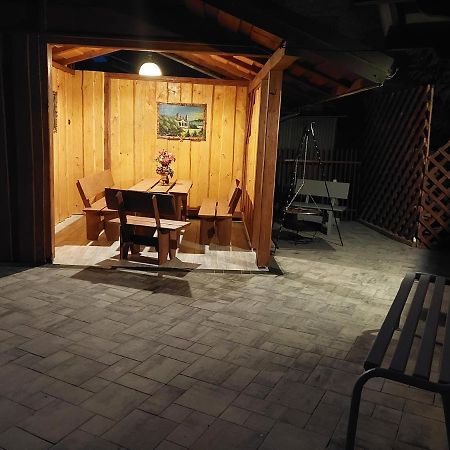 Apartamenty Krynica-Zdroj Karolina ภายนอก รูปภาพ