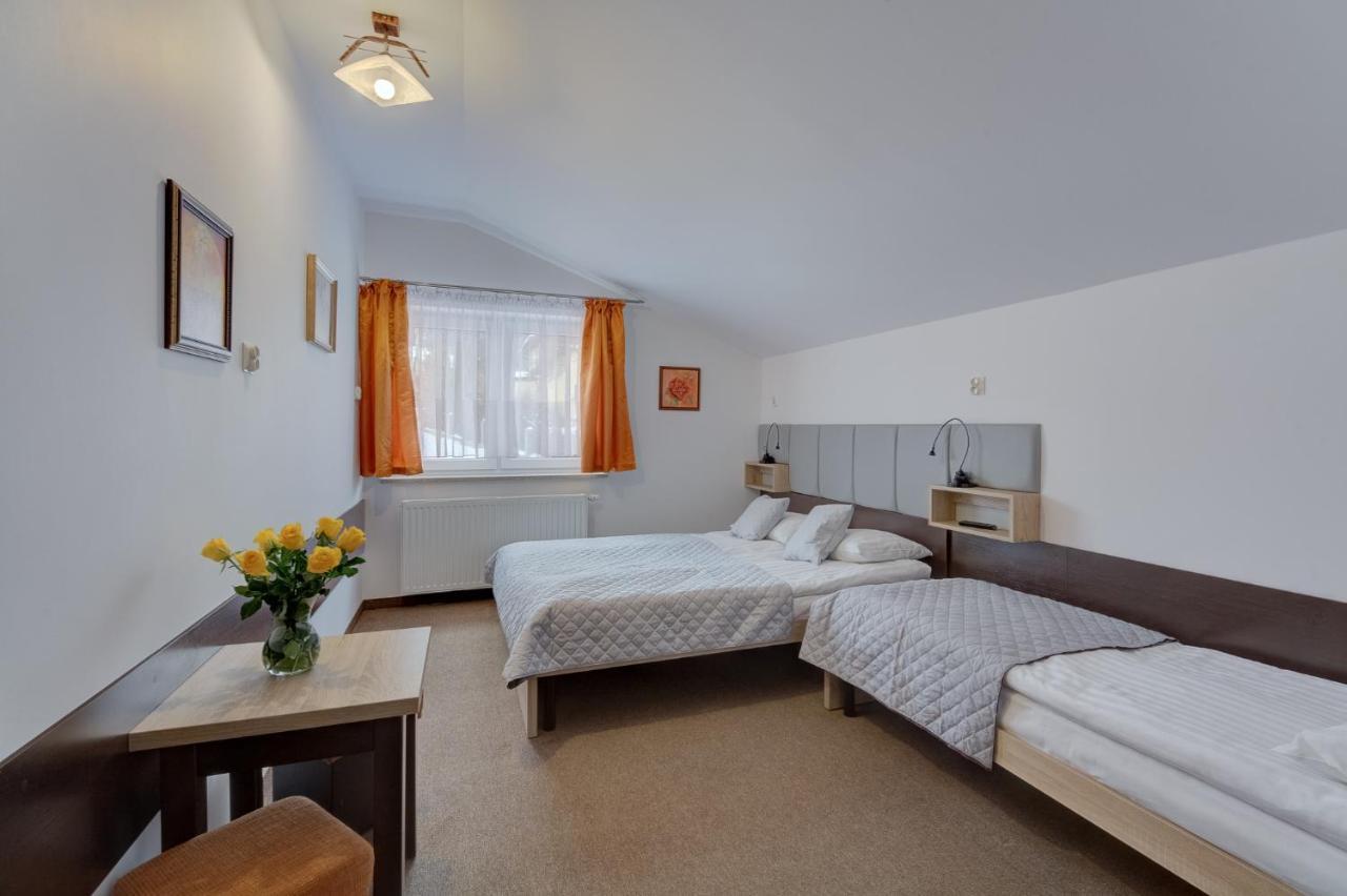 Apartamenty Krynica-Zdroj Karolina ภายนอก รูปภาพ