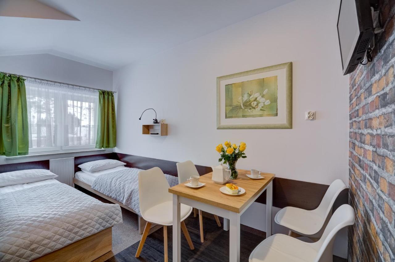 Apartamenty Krynica-Zdroj Karolina ภายนอก รูปภาพ
